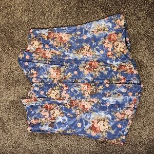 4/$20 Corset. Blue with flowers. Size large